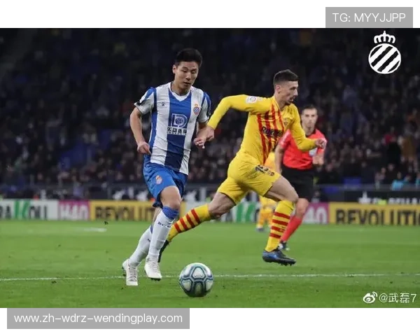 足球与社交媒体:球员如何在平台上展现自我?